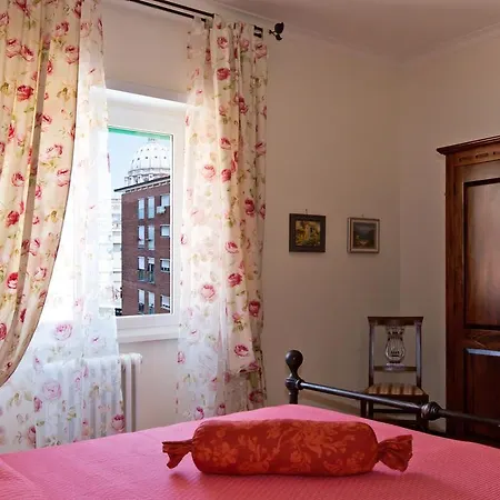 Il Bacio Holidayhouse Location For Visit The Vatican Apartament *