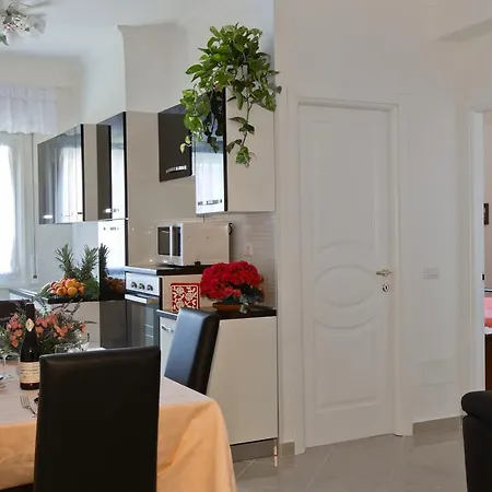Apartment Il Bacio Holidayhouse Location For Jubilee 2024-2026